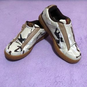 L.A.M.B. Rollin’ in Cashmere Shoes